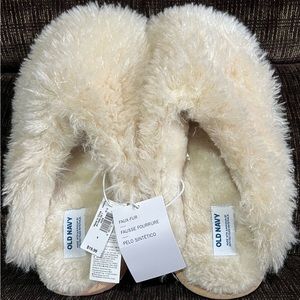 Old navy slipper